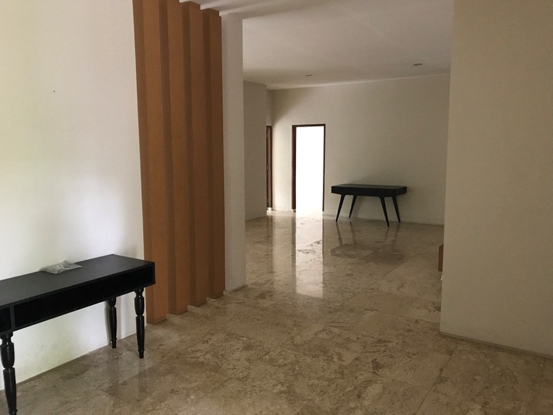 For rent Nice House Near Dharmawangsa Square