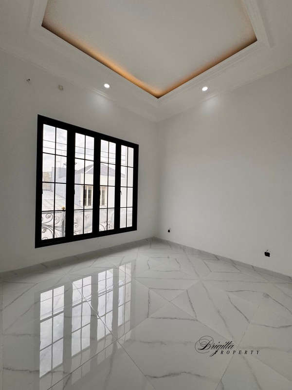 DIJUAL RUMAH BARU 2 LANTAI - BABATAN PANTAI, SURABAYA TIMUR