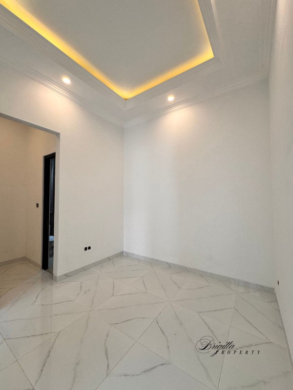 DIJUAL RUMAH BARU 2 LANTAI - BABATAN PANTAI, SURABAYA TIMUR