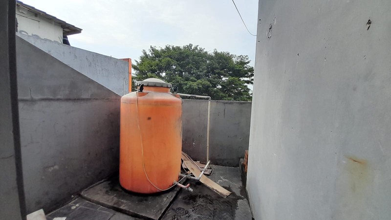 Ruko 3,5 Lantai Disewakan/Dijual Lokasi Strategis di Tebet Jaksel