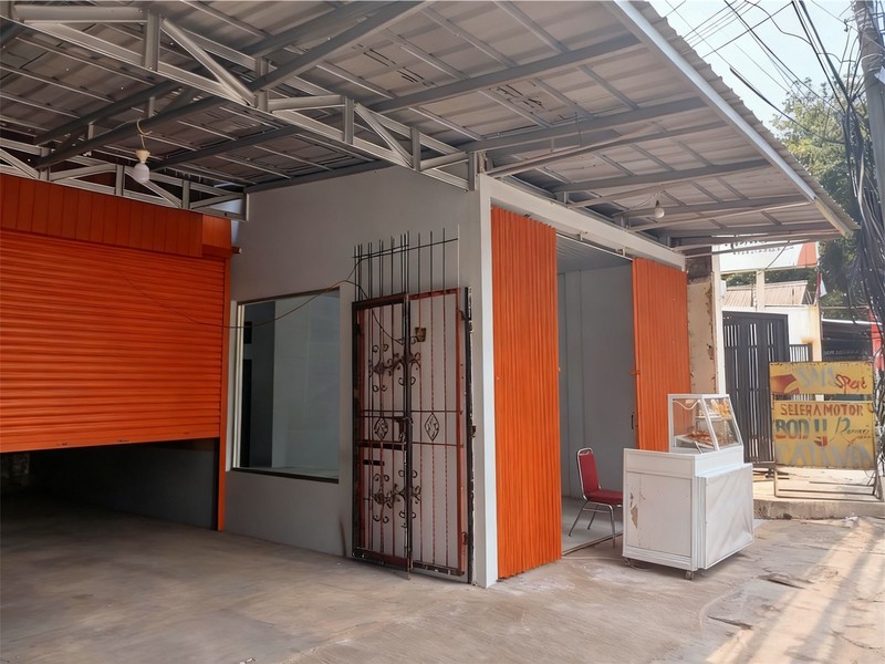 Dijual cepat  sebrang One Bell park,lahan di jalan fatmawati cocok untuk usaha ruko atau komersial