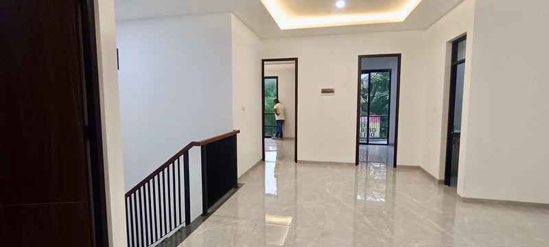 Rumah Bagus Di Jl Sutera Kirana, Cluster Sutera Kencana Alam Sutera