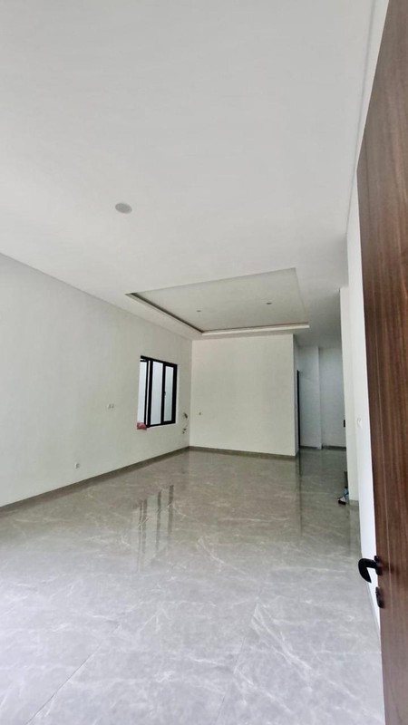 Rumah Bagus Di Jl Sutera Kirana, Cluster Sutera Kencana Alam Sutera