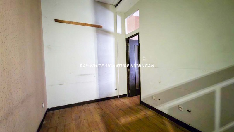 Ruko 3 Lantai Lokasi Prime di TangCity Mall - Cocok Kantor atau Usaha