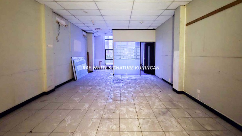 Ruko 3 Lantai Lokasi Prime di TangCity Mall - Cocok Kantor atau Usaha