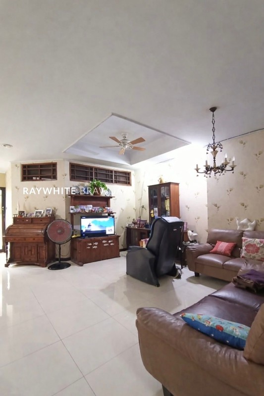 Rumah Lingkungan Tenang Area Cideng Jakarta Pusat