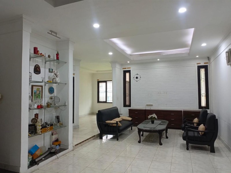 Rumah Bagus Di Jl Gaharu Cipete Jakarta Selatan