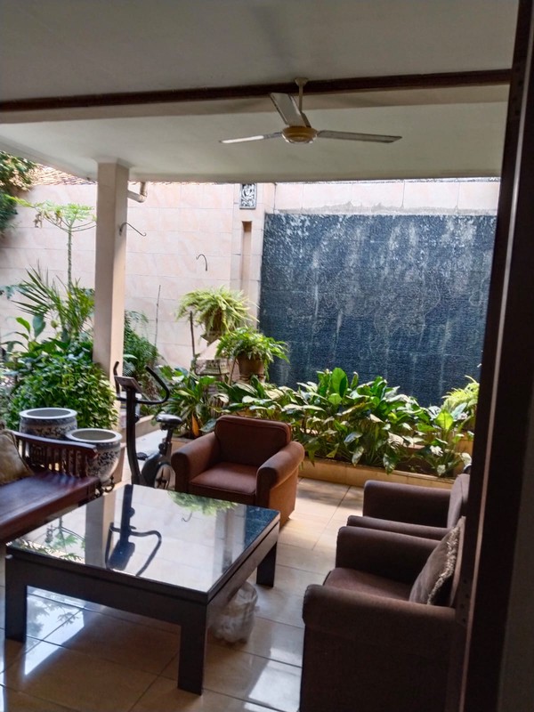 RUMAH DIJUAL DI KAWASAN STRATEGIS CILANDAK, JAKARTA SELATAN