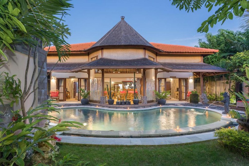 Villa Luxurious  Freehold Balangan Bali