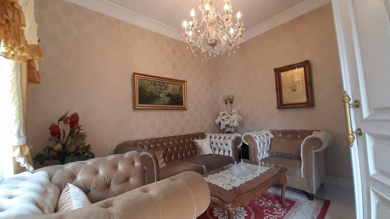 Rumah 2 Lantai Dijual Lokasi di Kramat Jati Jaktim