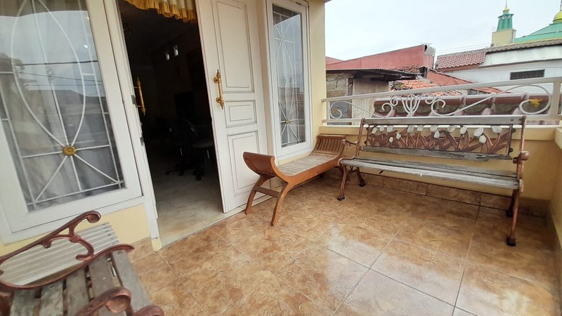 Rumah 2 Lantai Dijual Lokasi di Kramat Jati Jaktim