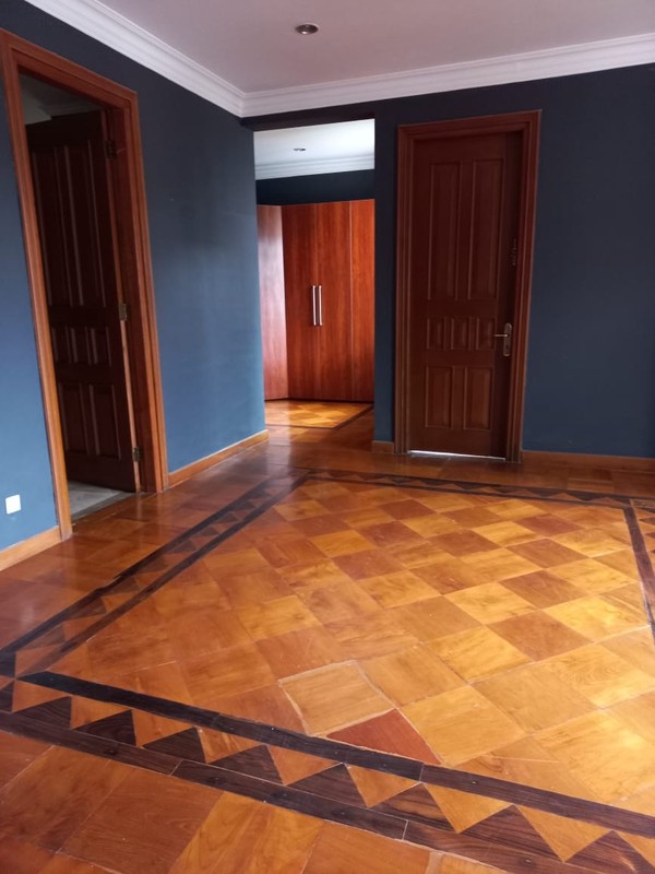 Dijual Rumah mewah eksklusif di kawasan premium Sekolah Duta, Pondok Indah, Jakarta Selatan.