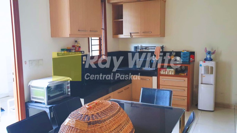Rumah Istana Pasteur Regency Full Furnished