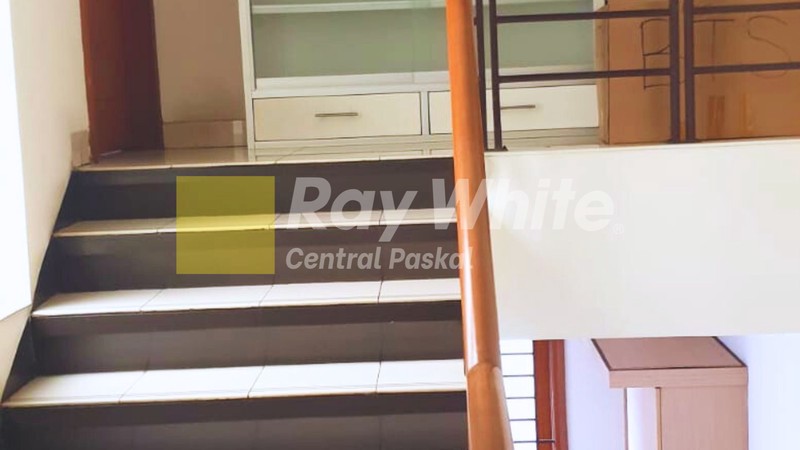 Rumah Istana Pasteur Regency Full Furnished