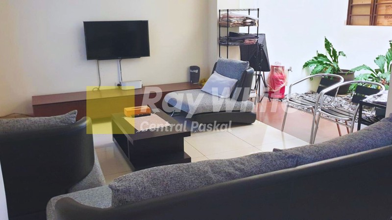 Rumah Istana Pasteur Regency Full Furnished