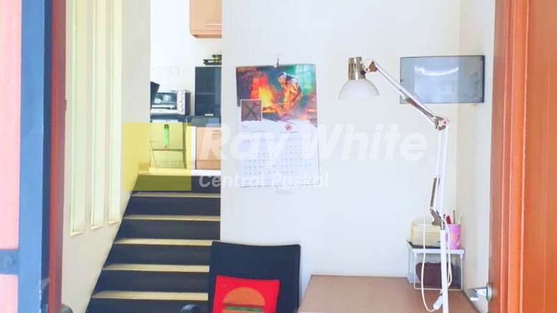 Rumah Istana Pasteur Regency Full Furnished