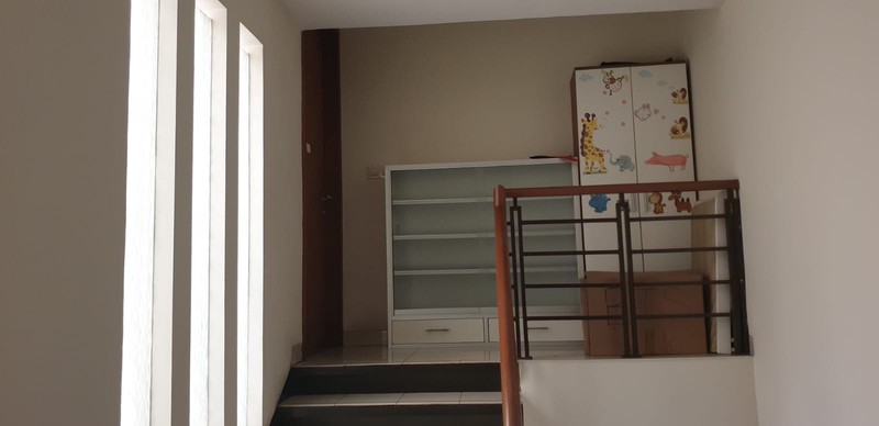 Rumah Istana Pasteur Regency Full Furnished