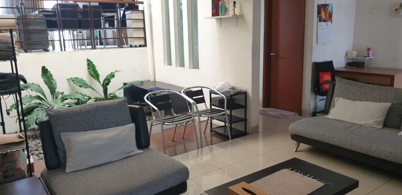 Rumah Istana Pasteur Regency Full Furnished