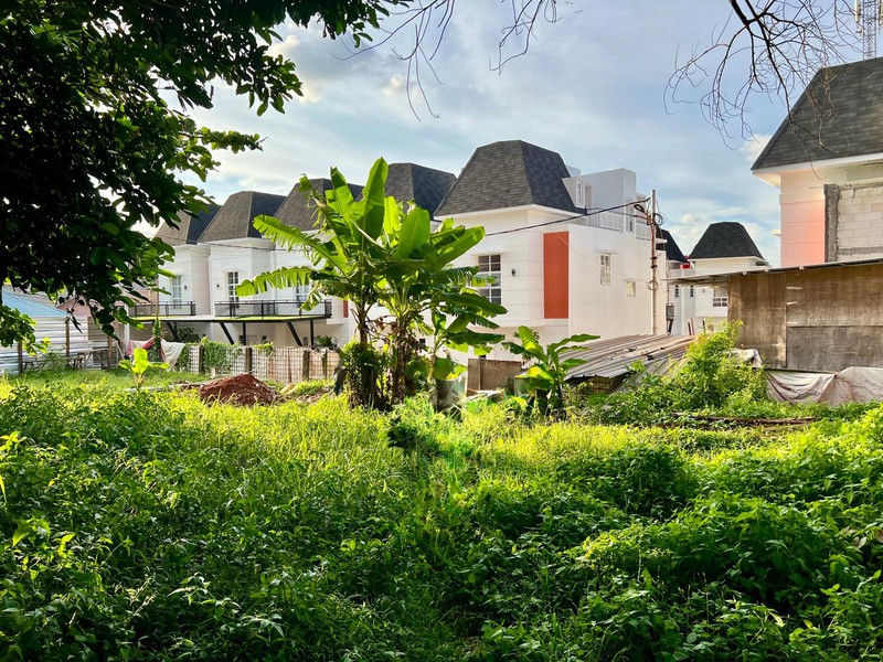 TANAH LUAS UNTUK PERUMAHAN 1,2 HEKTAR BUTUH CEPAT TERJUAL LOKASI BAGUS