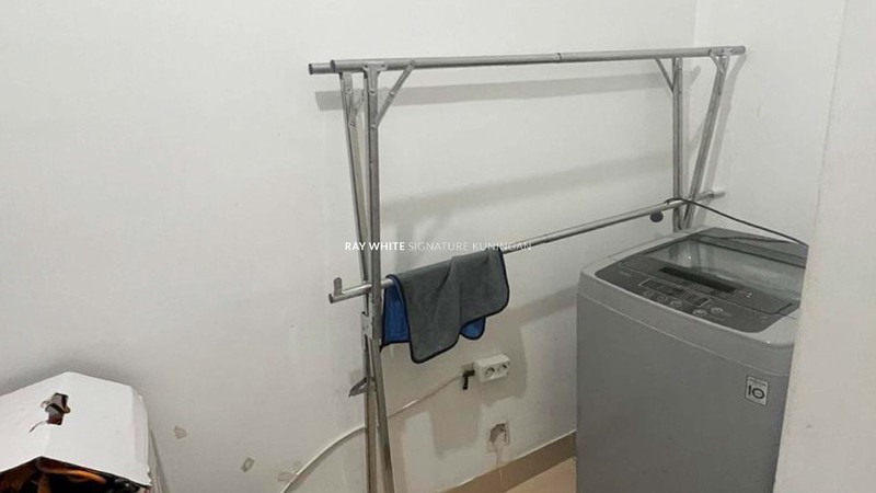 Apartemen Hampton's Park 3BR