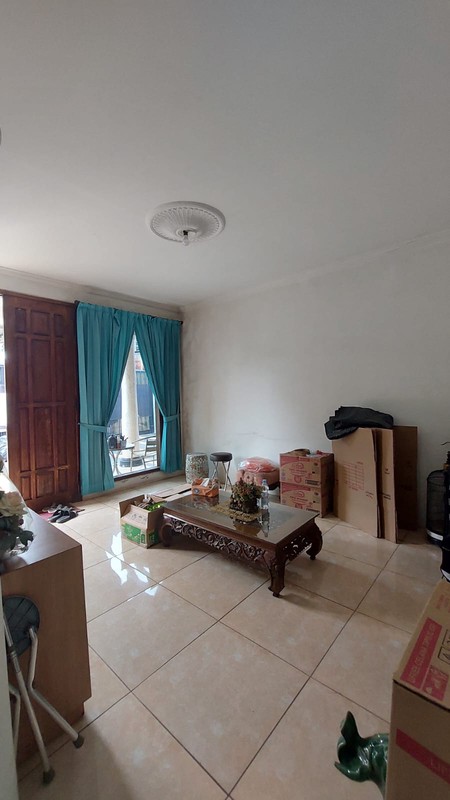 Rumah 2 Lantai, Bangunan kokoh, Lokasi strategis di Bintaro- Jaksel