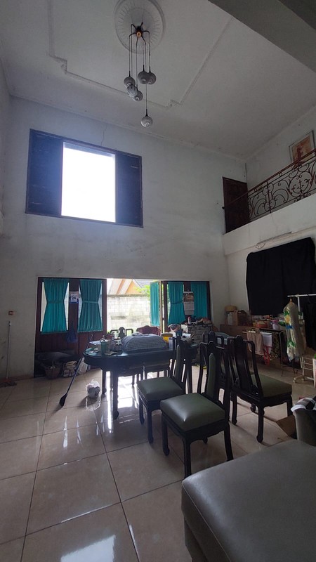 Rumah 2 Lantai, Bangunan kokoh, Lokasi strategis di Bintaro- Jaksel