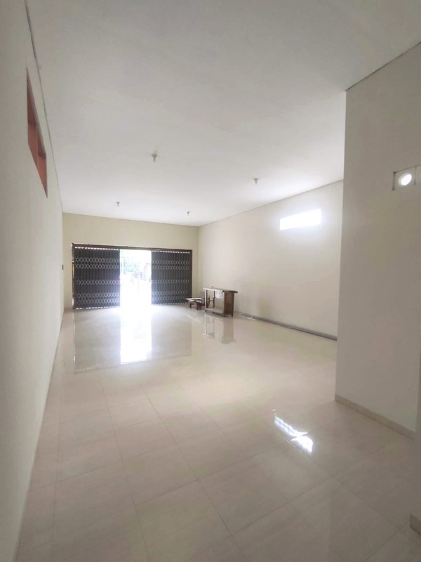 Disewakan Ruko Baru di Nol Jalan Raya Tembok Dukuh - Bubutan Surabaya Pusat - Ruko baru modern 1 Lantai Komersial area cocok buat segala usaha