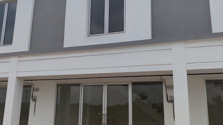 Ruko 2 Lantai di The Cemandi Siap Huni