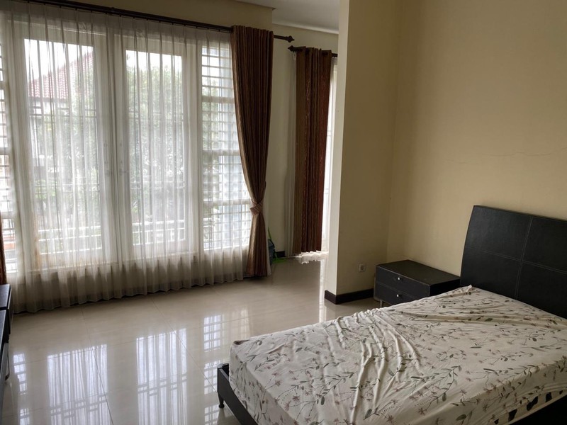 Jual Rumah Full Furnish Dan Siap Huni Bagus Di Kertajaya Indah Regency