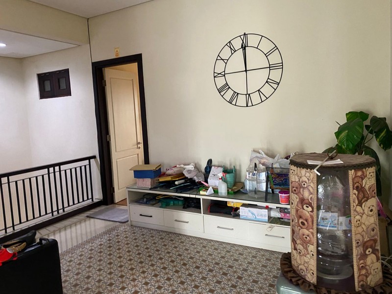 Jual Rumah Full Furnish Dan Siap Huni Bagus Di Kertajaya Indah Regency