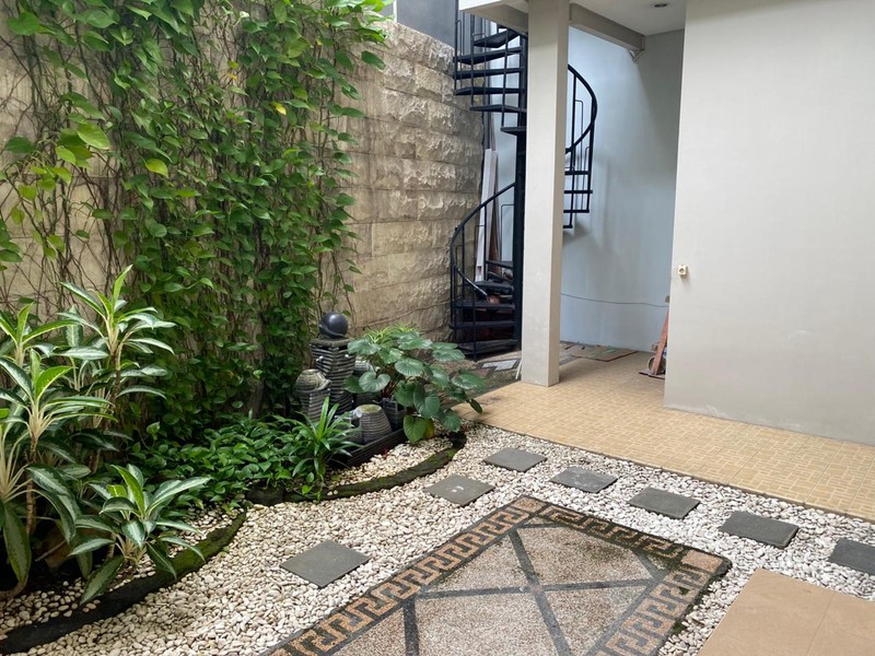 Jual Rumah Full Furnish Dan Siap Huni Bagus Di Kertajaya Indah Regency