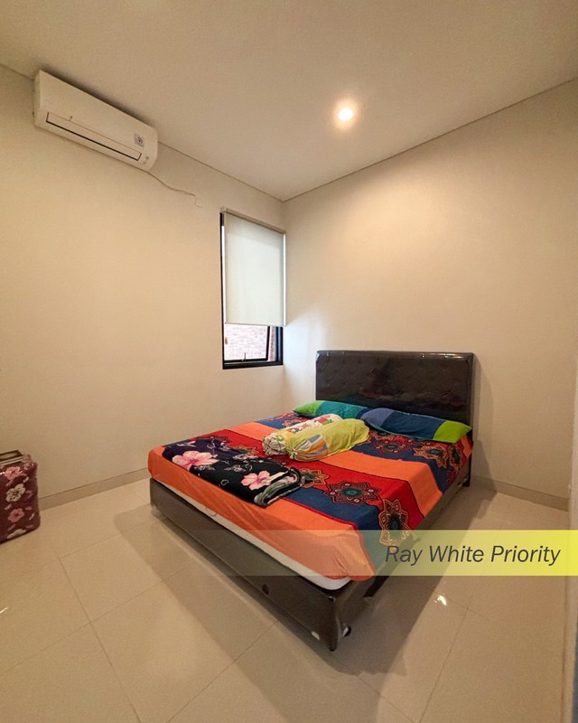 Rumah Brand New Minimalis Modern dengan Kolam Renang Pribadi - Komplek DPR Tangerang Selatan