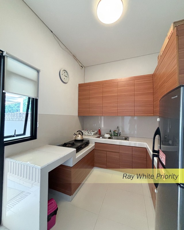 Rumah Brand New Minimalis Modern dengan Kolam Renang Pribadi - Komplek DPR Tangerang Selatan