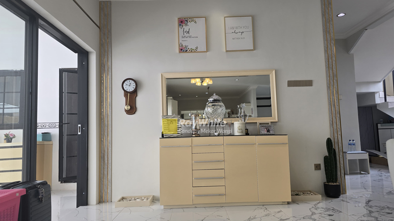 Rumah Lux American Modern di sayap Setiabudi