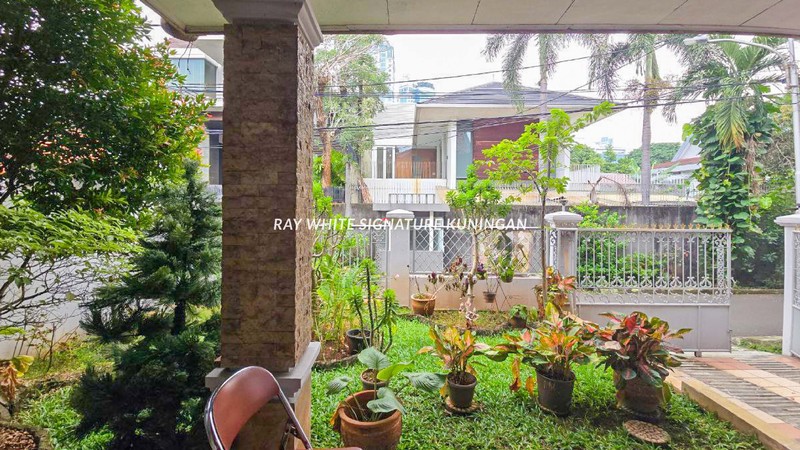 Rumah Di Guntur Setiabudi , Dekat Sudirman Dan Menteng 
