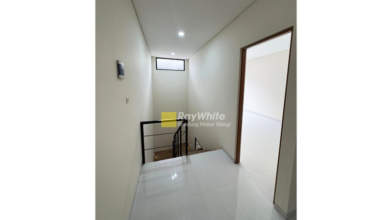 Rumah Baru Minimalis Kopo Permai