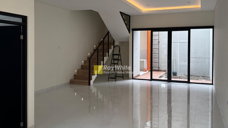 Rumah Baru Minimalis Kopo Permai