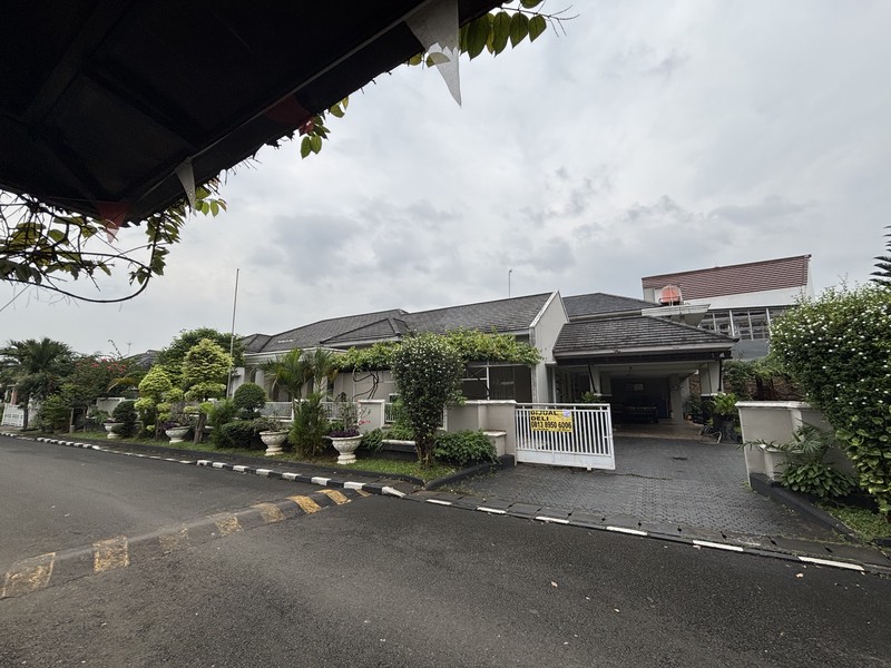 Rumah Luas Mewah di Sakura 1 Jatiasih Bekasi