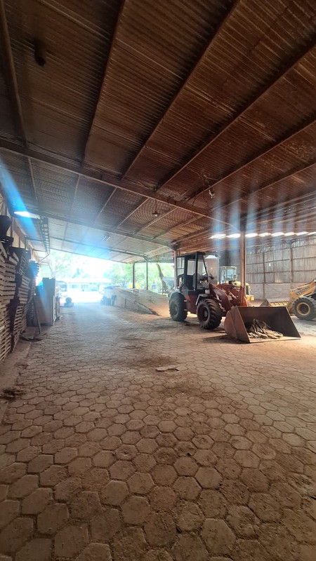 Disewakan 4 Ha Eks Pabrik Kepatihan Industri Menganti Gresik Jawa Timur - Akses Truk Kontainer