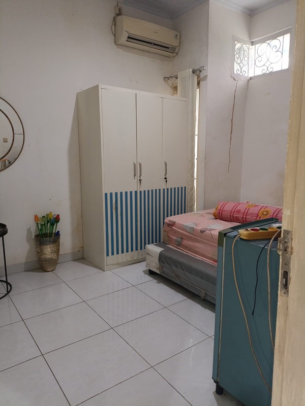 Rumah Siap Huni Lokasi Strategis Di Ciputat, Tangerang Selatan