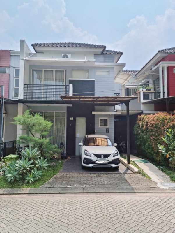Rumah Bagus Di Residence One, Jl Blue Safir BSD Tangerang Selatan