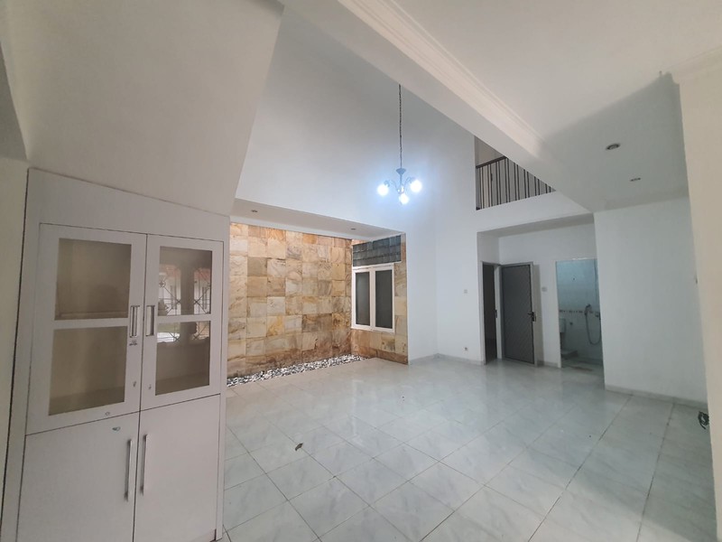 Rumah Bagus di Bintaro Jaya 9