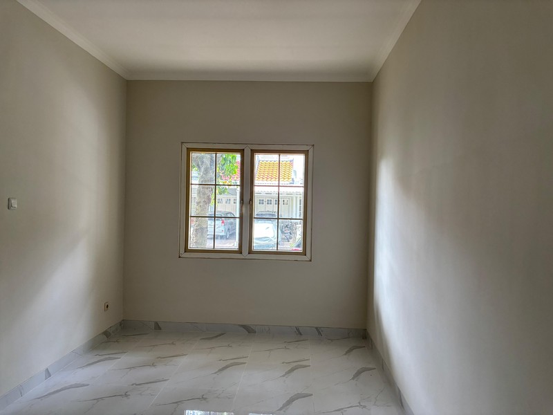 Rumah Kokoh 2 Lantai,  di Kota Wisata Cibubur 