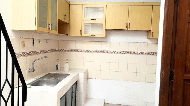 Rumah 2 Lantai di Jatiwaringin Asri Pondok Gede