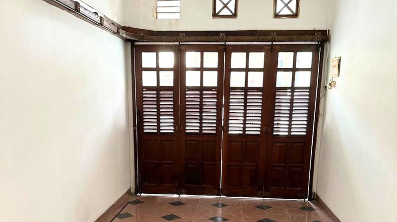 Rumah 2 Lantai di Jatiwaringin Asri Pondok Gede