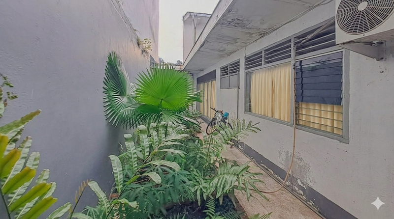 Rumah di Pluit, Penjaringan dekat Pluit Putri, Pluit Barat, Timur