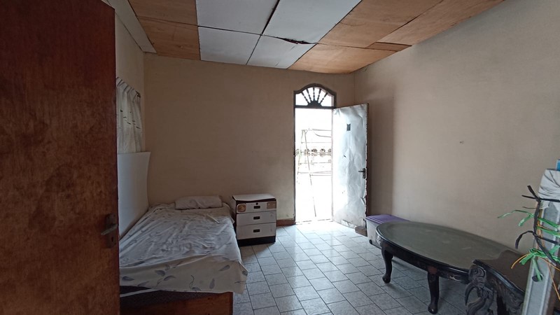 Rumah 2 Lantai di Lapangan Ros Bukit Duri Tebet Jaksel