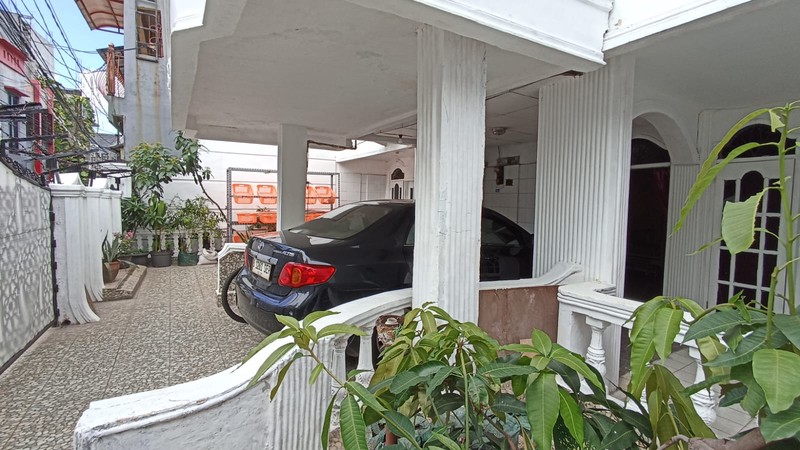 Rumah 2 Lantai di Lapangan Ros Bukit Duri Tebet Jaksel