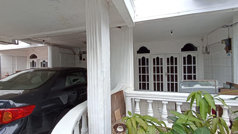 Rumah 2 Lantai di Lapangan Ros Bukit Duri Tebet Jaksel