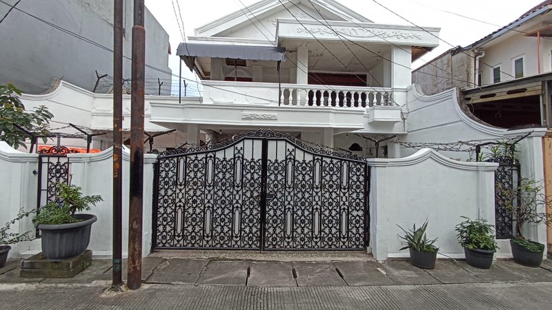 Rumah 2 Lantai di Lapangan Ros Bukit Duri Tebet Jaksel